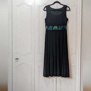 Perceptions Women's Black Strechi Midi Dress &Vibrant Accent Elegant,Flowy Sz12